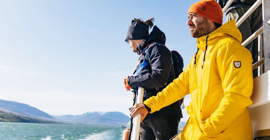 Akureyri: 3-Hour Classic Whale Watching Tour by Ship - Why the high-speed ship helps