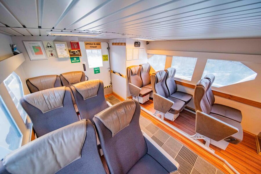 Alta: Altafjord Whale Watching in a Heated Boat - Practical tips for a better day