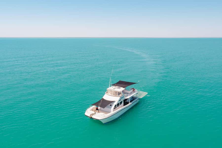 Broome: Whale Watching & Sunset Cruise - Sunset over Broome’s ocean
