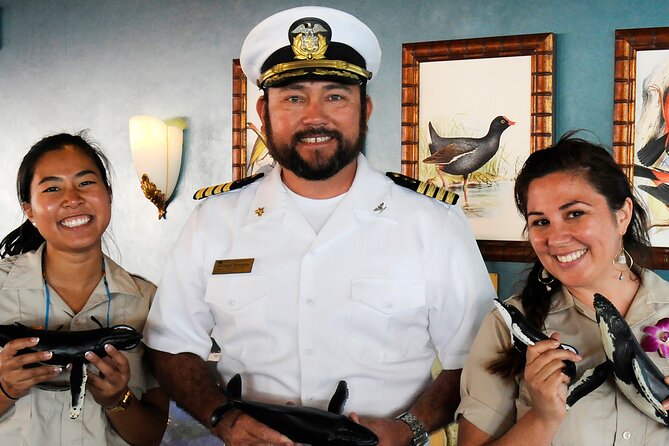 Early Bird Whale Watching Cruise from Waikiki - Comfort, seasickness, and the feel of the ride