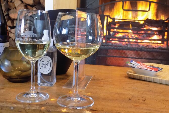From Cape Town: Full Day Guided Hermanus and Whale Tour - Wine Village and the Hemel-en-Aarde Valley