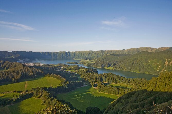 Full Day Sete Cidades with Whale Watching at Mosteiros - Muro das Nove Janellas and the old stone wall