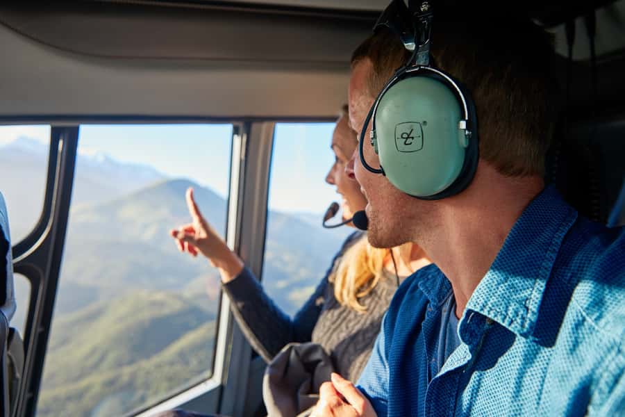 Kaikōura: 45-Minute Whale Watching Helicopter Tour - Key points to know before booking
