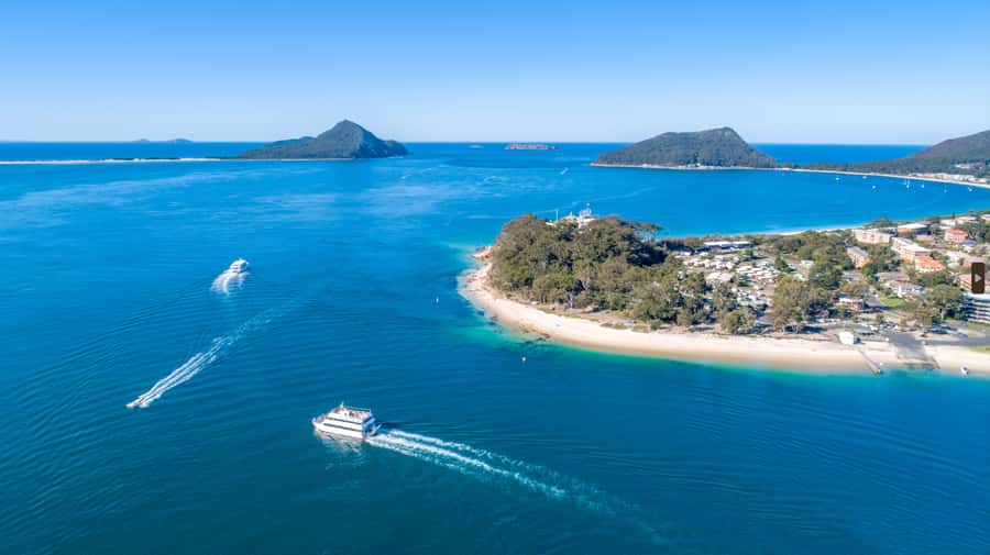 Port Stephens, from Newcastle: Whales, hike & sand dunes! - What the $184 price really covers
