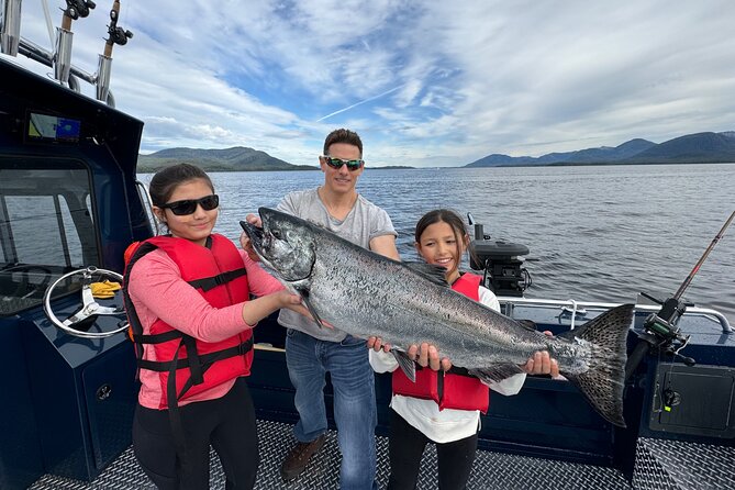 Private Ketchikan Fishing Combo & Whale Watching/ Wildlife 5 HR - Key points at a glance