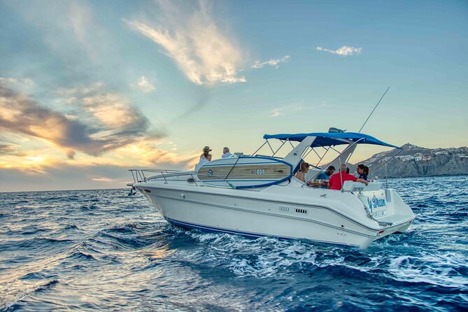 Private Whale Watching on Luxury Yacht in Cabo San Lucas - Searching for humpback whales beyond the Arch