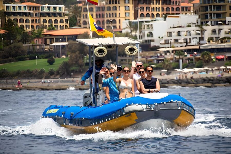 Puerto Colon: Dolphin and Whale Watching Speedboat Cruise - Leaving Puerto Colon on a fast, open boat