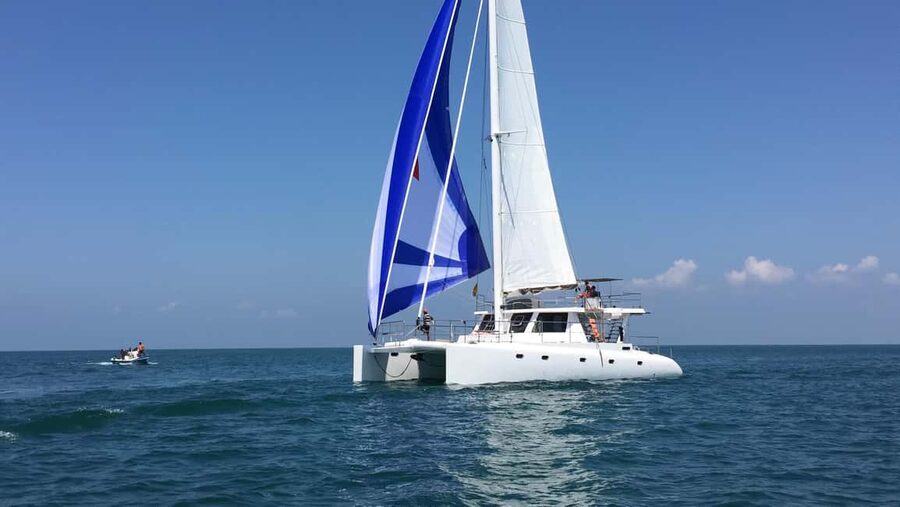Sail Lanka Charter - Whale Watching Cruise In Mirissa - Five things to know before sailing