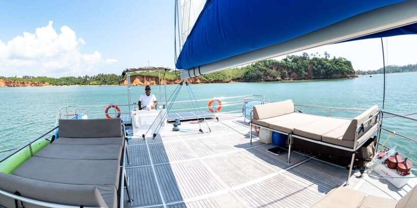 Sail Lanka Charter - Whale Watching Cruise In Mirissa - Breakfast while sailing toward the whales