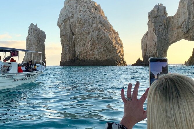 Sunset Whale Cruise in Cabo San Lucas - Drinks, appetizers, and what is included
