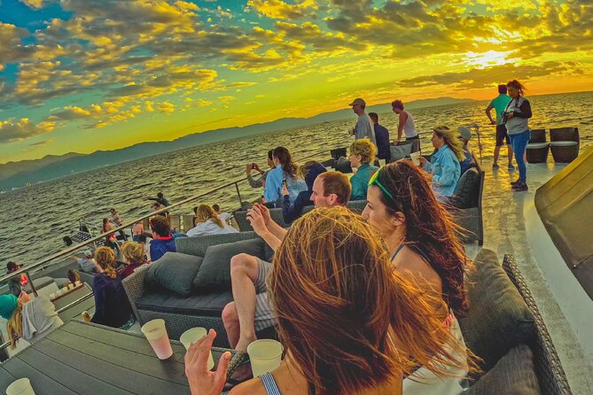 Sunsets and Whales Mega Yachts ALL INCLUSIVE: Puerto Vallarta - Timing, check-in, and the port security routine