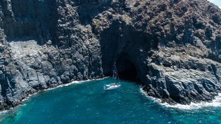Tenerife: Ocean Pack Jet Ski and Yacht Whale Watching - Starting at Puerto Colón
