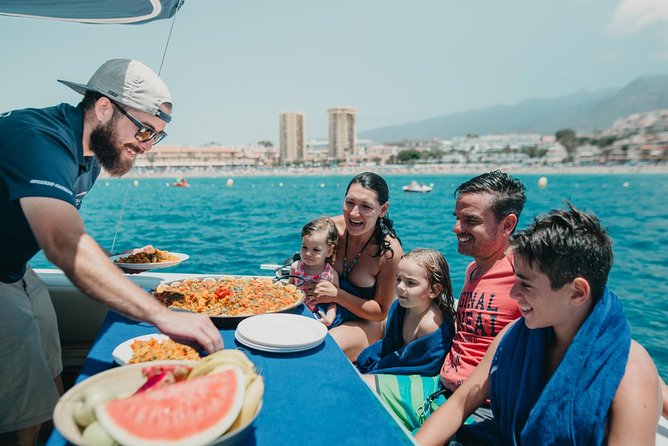 Tenerife: Whale and dolphin watching - The first part of the two-hour trip