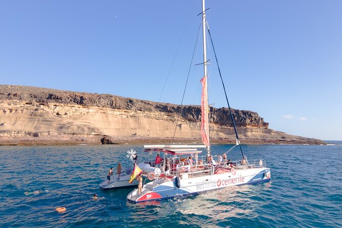 Watching and Listening Whales visiting Los Gigantes&Masca. Food&drinks included - Lunch on board: filling, practical, and not the main reason to book
