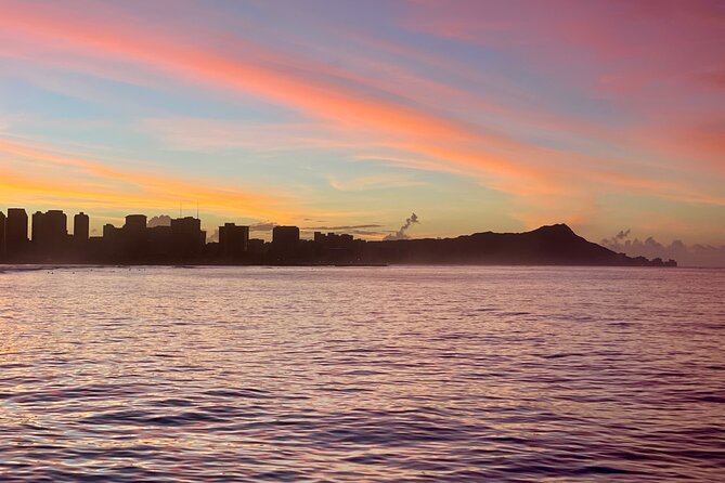 Whale Watching and Sunrise Breakfast Cruise in Honolulu - Price and value at $91.56
