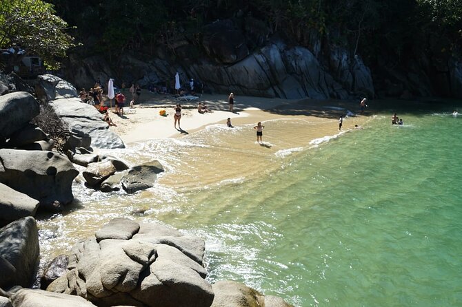 Whale watching with Snorkeling and beach Colomitos - Key points at a glance
