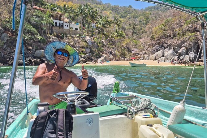 Whale watching with Snorkeling and beach Colomitos - Playa Colomitos: two hours at a very small beach